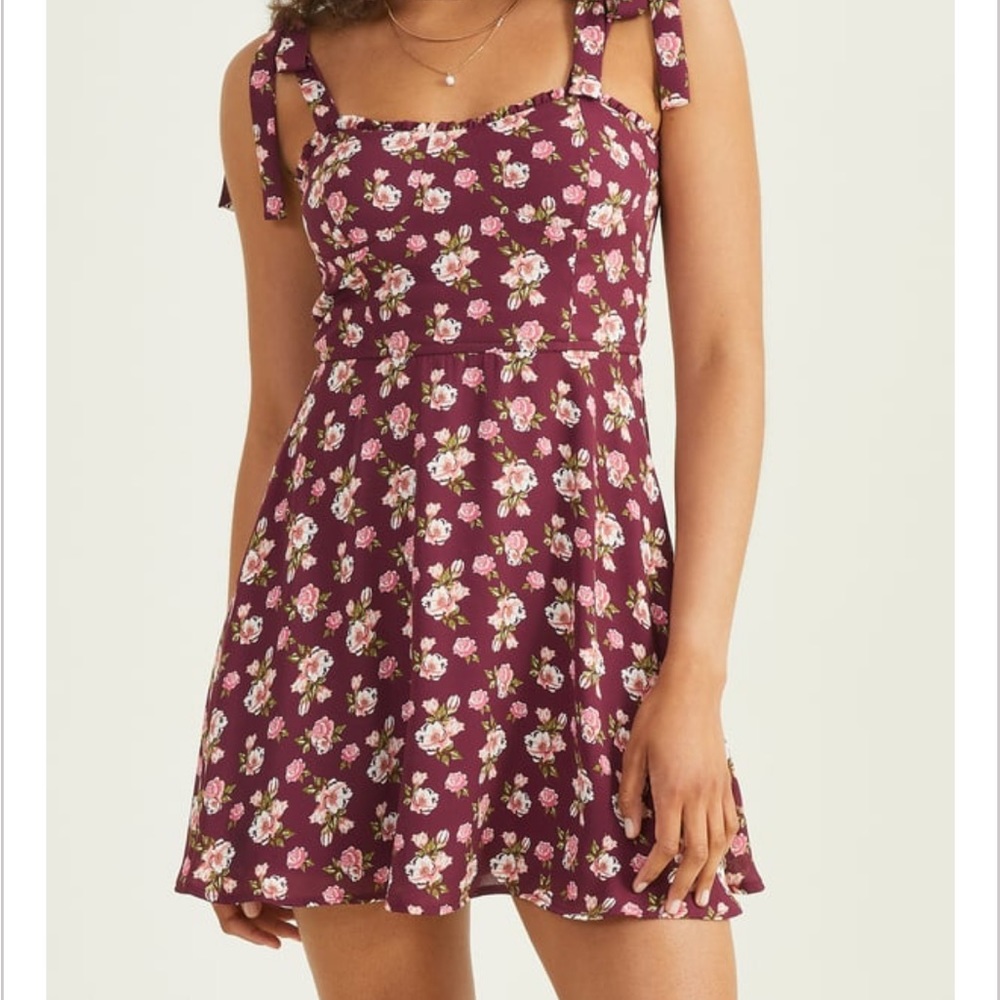 •NWT• Altar’d State Burgundy Floral Dress